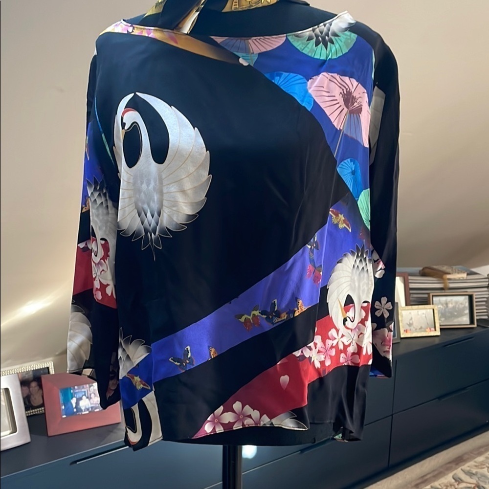 ANNE NAMBA Multicolored 3/4 Sleeve Asymmetrical Blouse